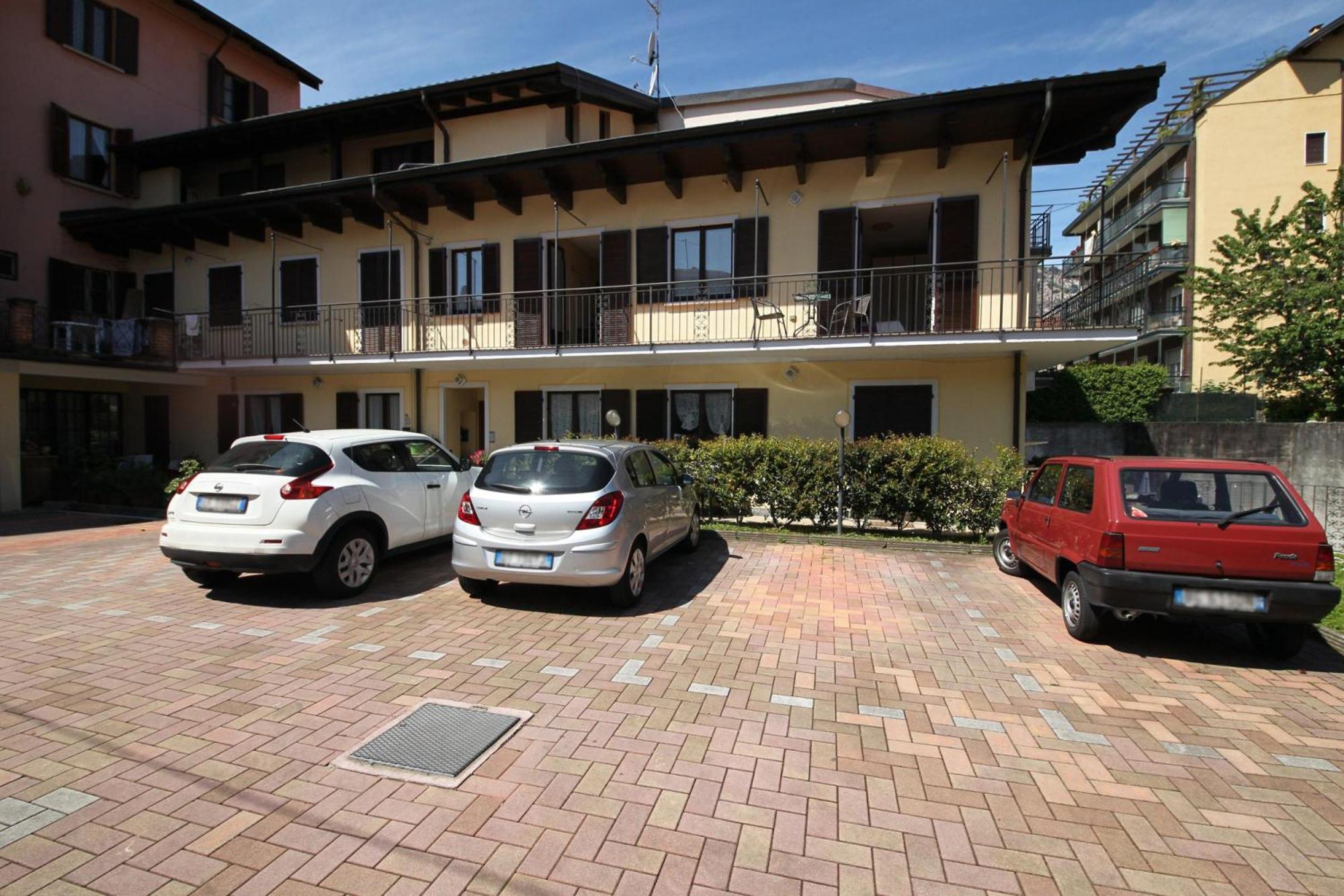 Petalo Bianco 100M From Lake - Happy Rentals Baveno Esterno foto